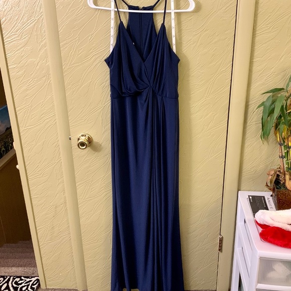 Navy Blue Bridesmaid Gown 💙 - Picture 4 of 5